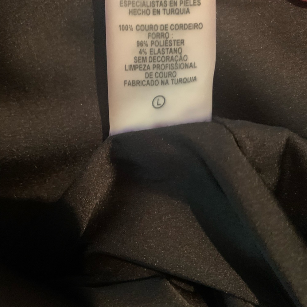 Mini Skirt Fake Snake Skin - Picture 3 of 3